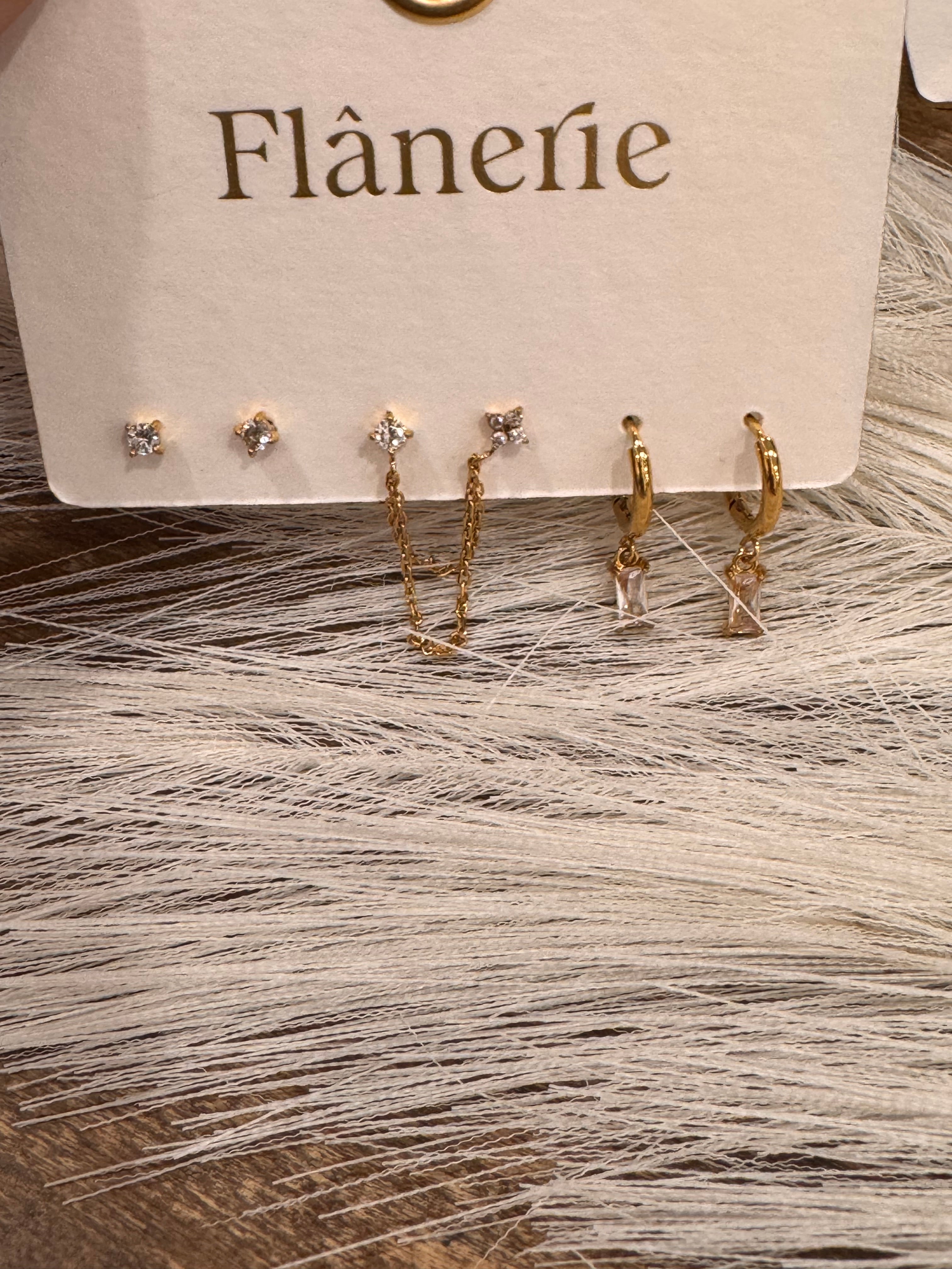 Golden Glimmer Earrings Set